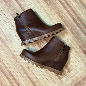 Sorel Joan of Artic size 8.5 boot wedge
